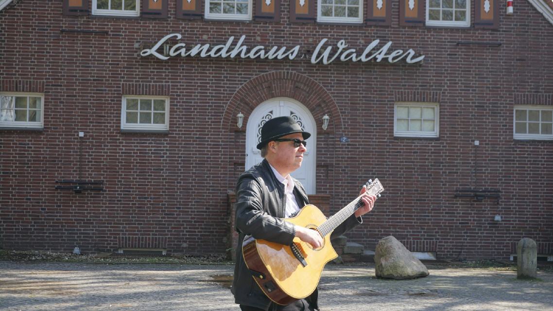 Haupteingang Landhaus Walter