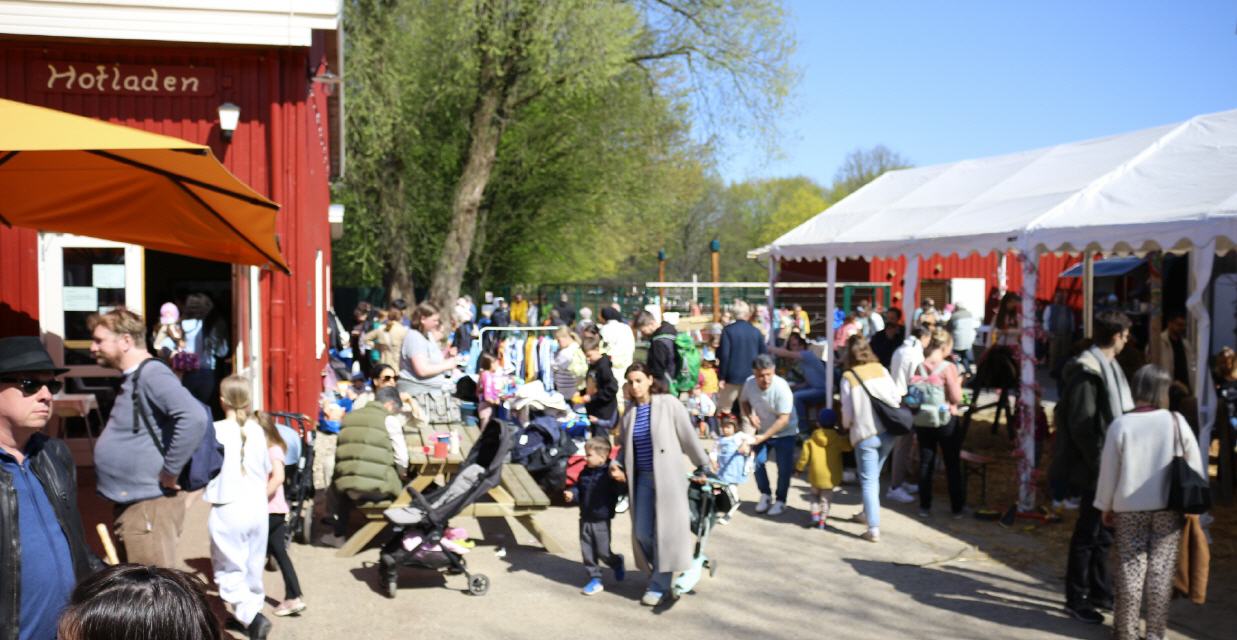 Volle Hütte bei bestem Wetter
